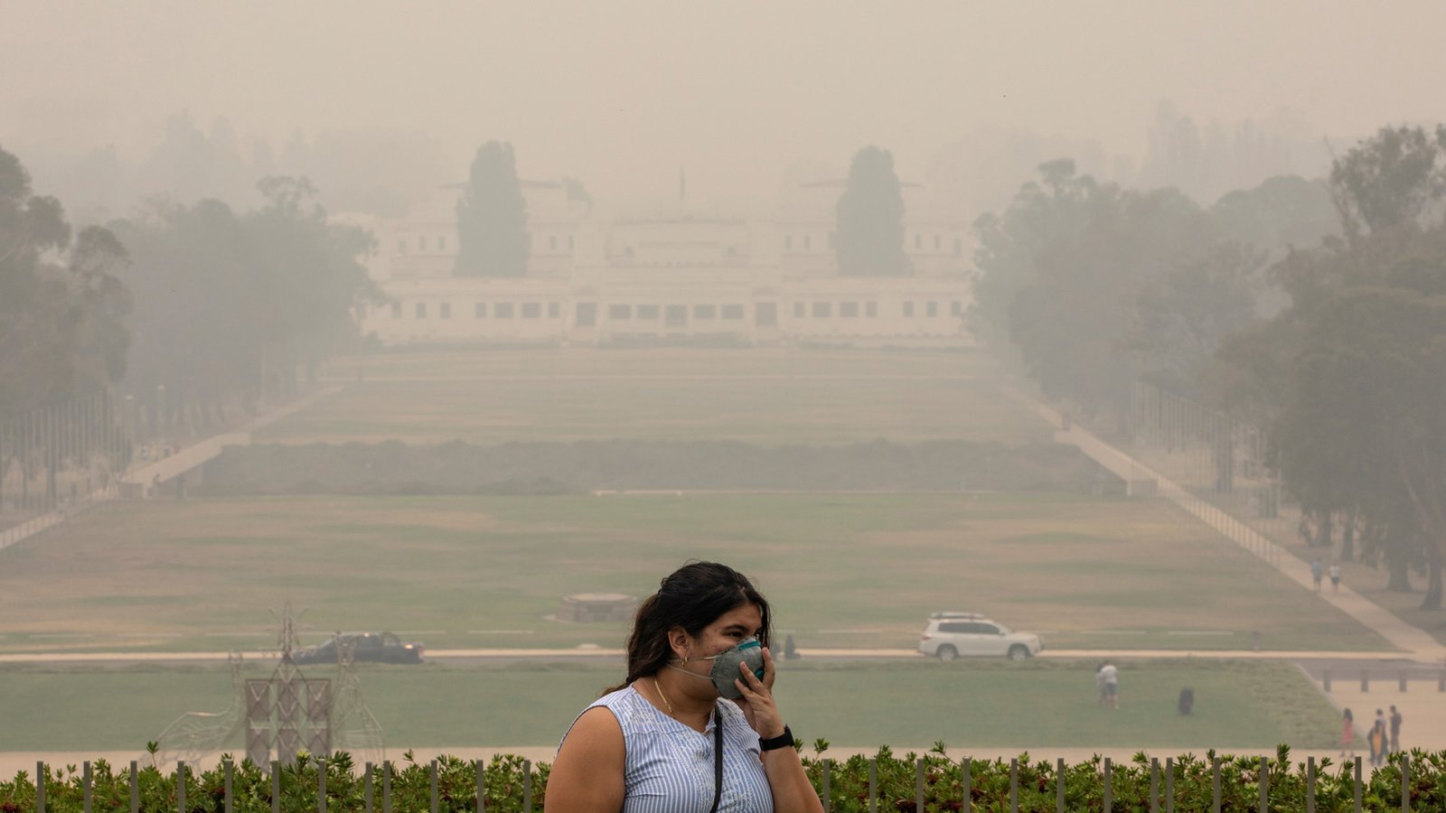 Contaminación del aire aumenta el riesgo de varios tipos de cáncer, no solo de pulmón