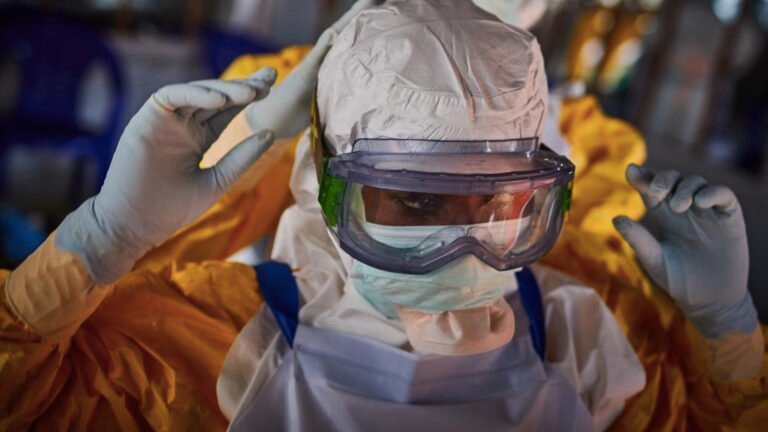 OMS teme exportación regional del brote de ébola